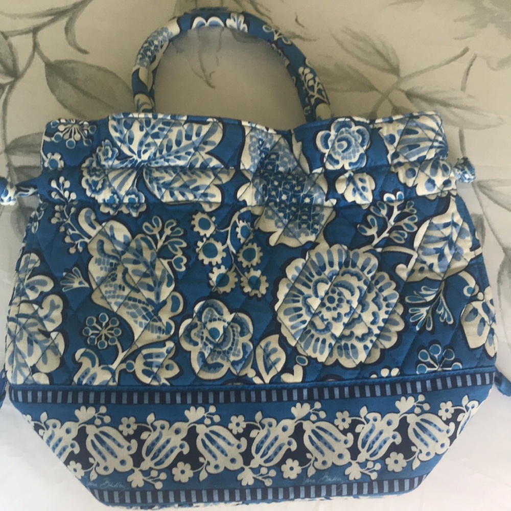 Vera Bradley small drawstring cinch bag purse blue floral print